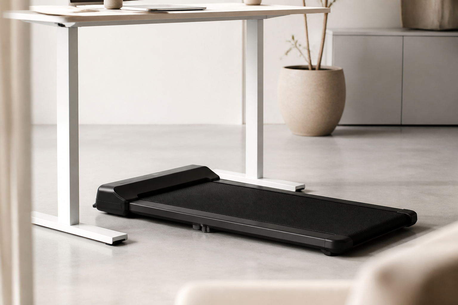 Opvouwbare of platte loopband: welke past het best onder jouw bureau?