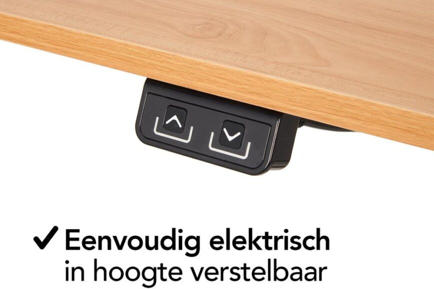 Een close-up van een elektrisch verstelbaar bureau met een houten tafelblad. De afbeelding toont de hoogte-instellingsknoppen in zwart met pijlen omhoog en omlaag.