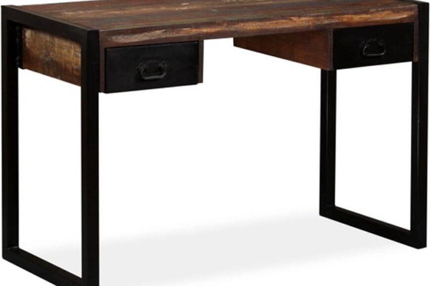 Een houten bureau met een rustieke afwerking, voorzien van twee lades met zwarte handgrepen. Het bureau heeft een moderne, metalen onderstel dat stevigheid en stijl combineert.