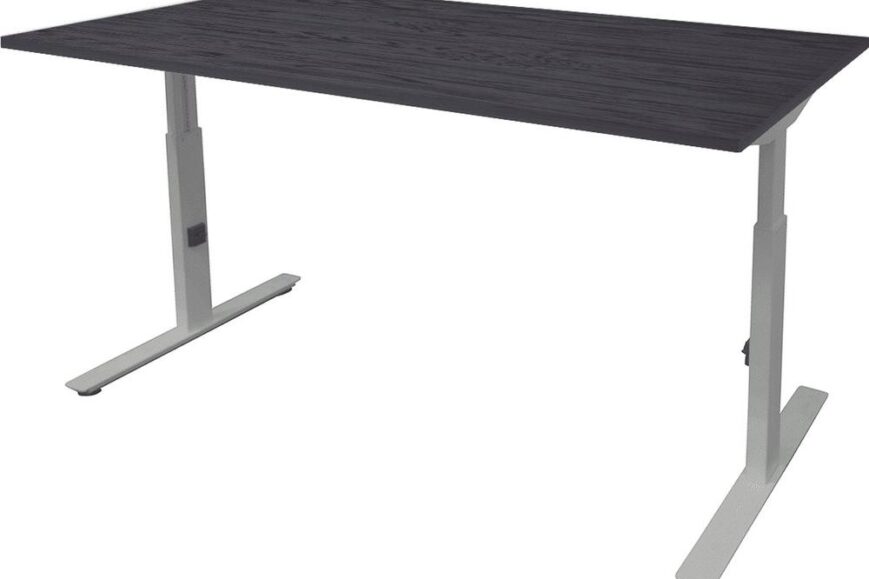 Een moderne, verstelbare bureau met een donker houten tafelblad en een wit metalen onderstel. Het ontwerp is minimalistisch en geschikt voor zowel thuiskantoren als werkruimtes.